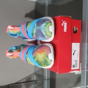 PUMA KIDS DEFY MID TD PS SNEAKERS..SIZE 3.5 C